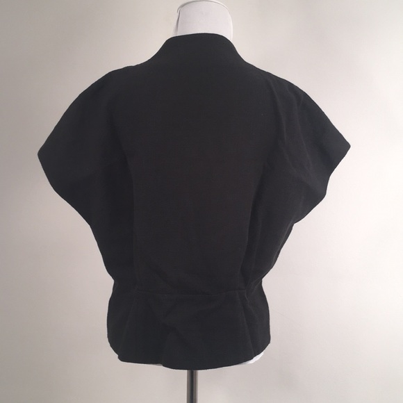 ✅ SOLD Short Sleeve Cotton Ladies Button “Blazer” Topper - Picture 4 of 7